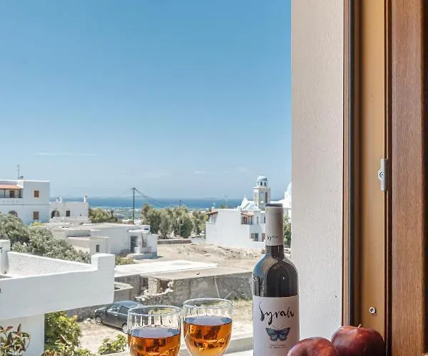 Naxian White House In Glinado